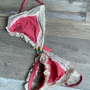 Vintage Calvin Klein Lace Bra